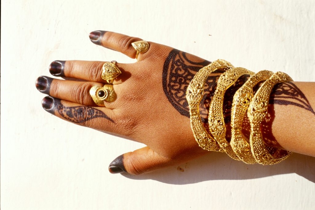mani