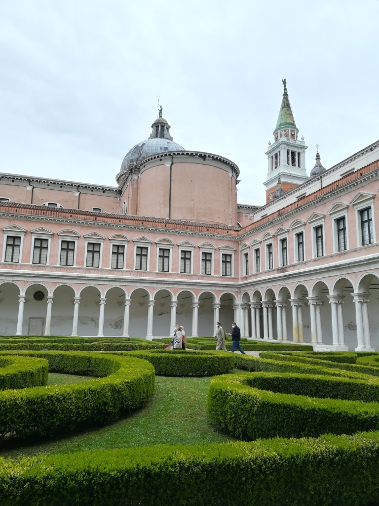 chiostro