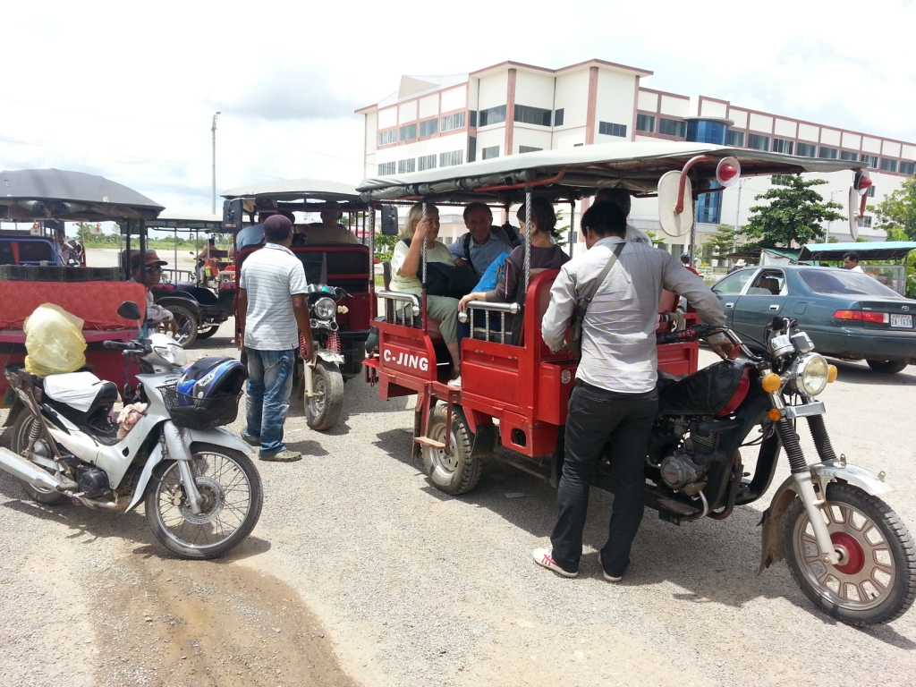 tuktuk cambogiano